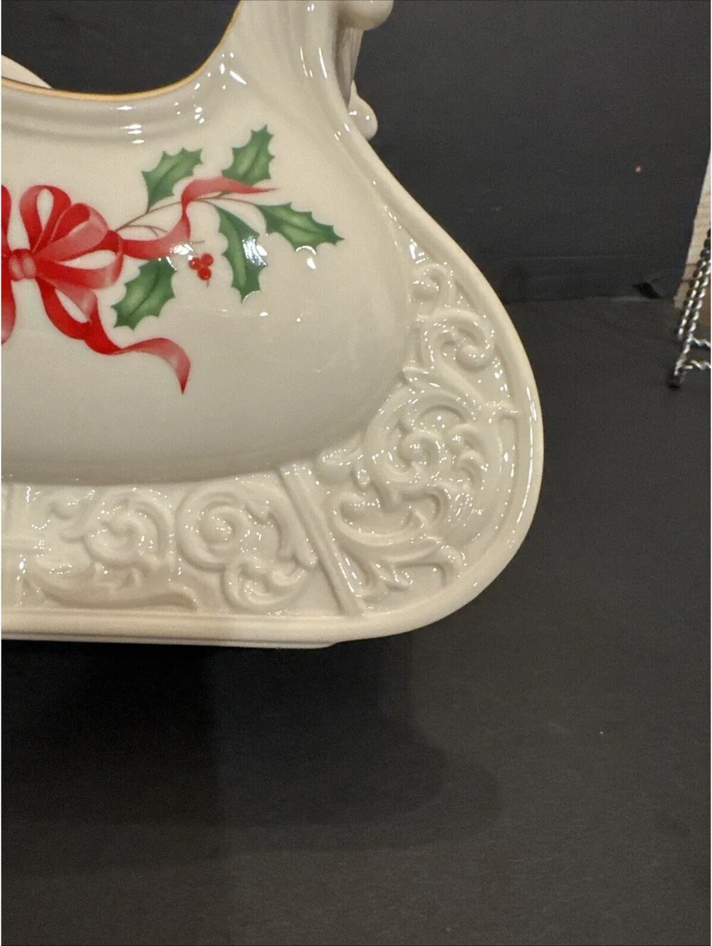 Lenox Holiday Collection Sleigh Holly Berries Gold Trim 8 3/4” L X 5” W X 7” H